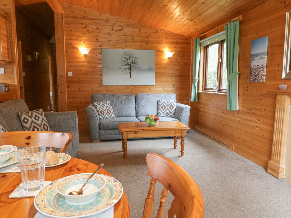 16 Amber Wood Lodge view 5