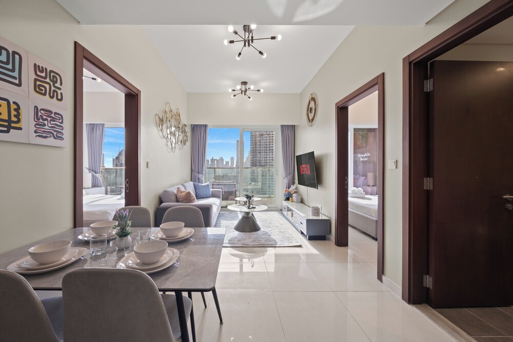Luxury Apartments in Dubai Business Bay
