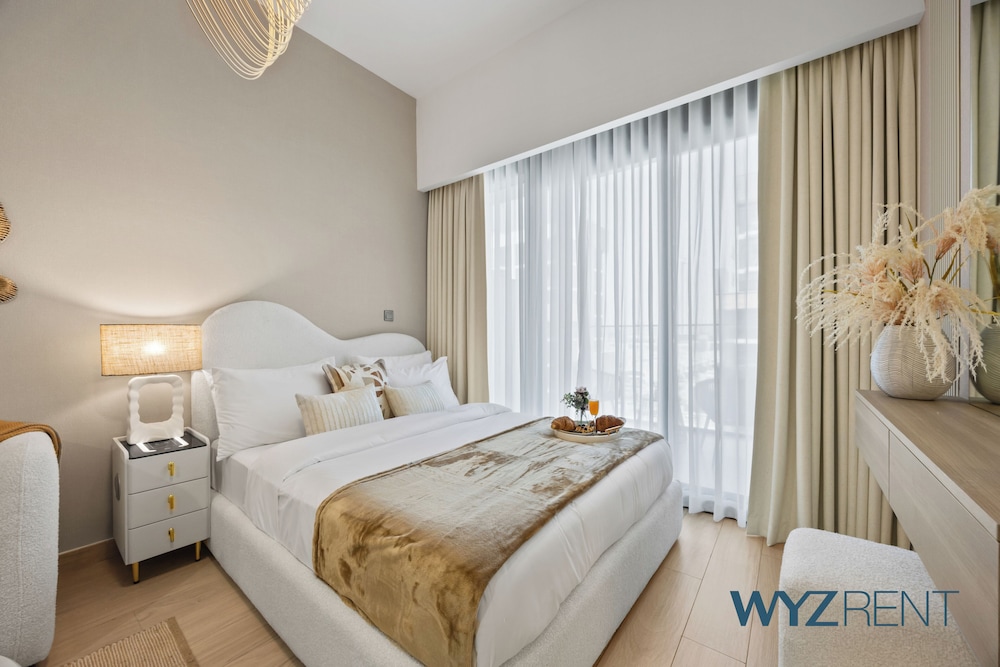 Newly Listed Boho Studio Azizi Riviera26