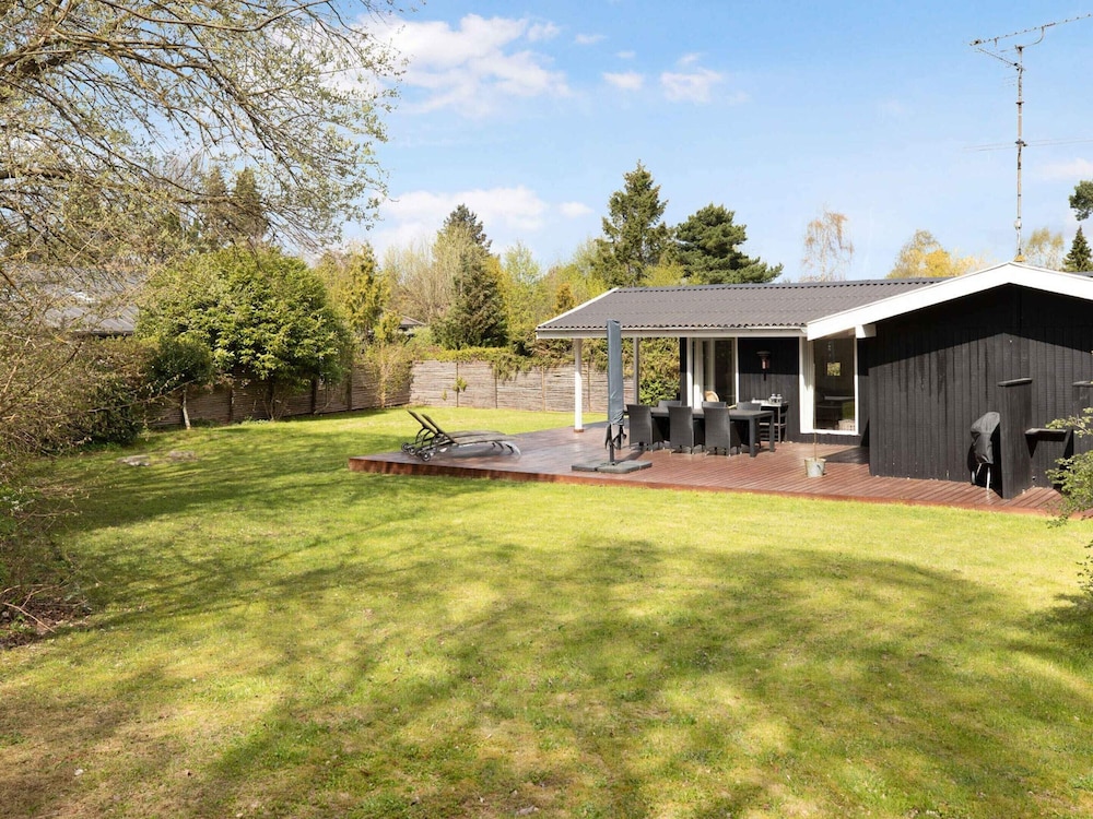 5 Star Holiday Home in Hornbaek