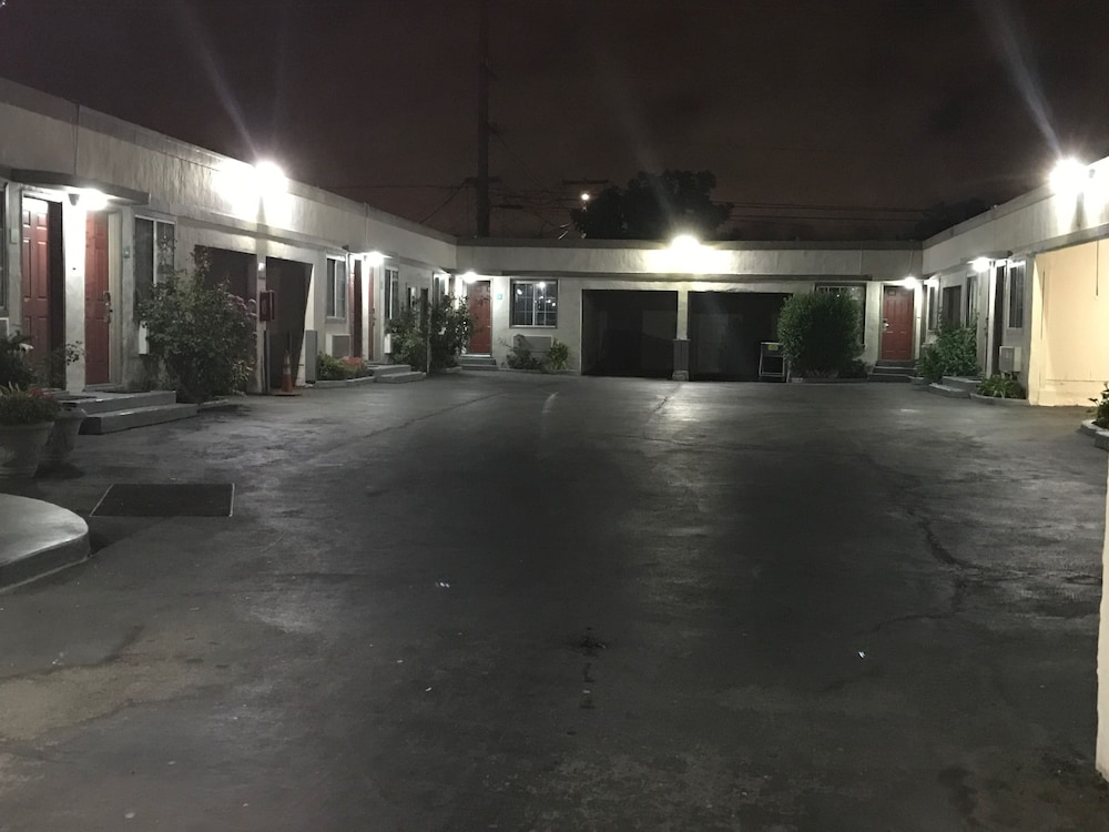Geneva Motel Daly City