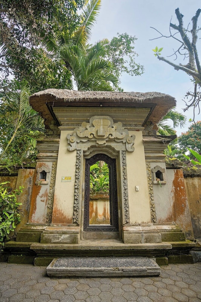 Villa Cemadik