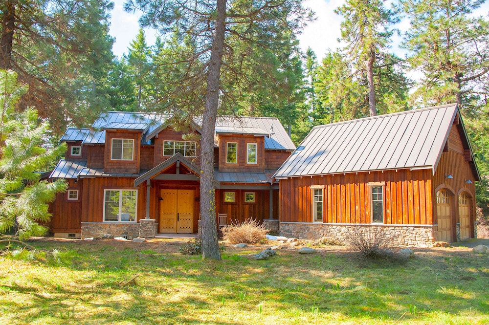 Vacation Homes at Suncadia Resort, in Destination by Hyatt view 3
