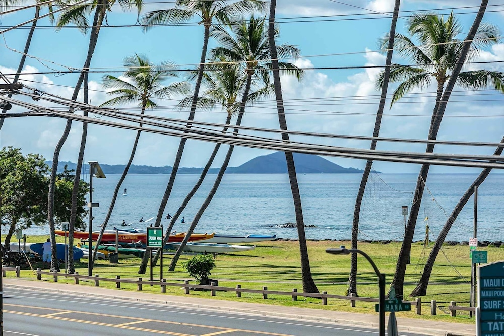 Island Surf by Coldwell Banker Island Vacations