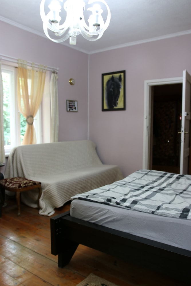 Photo 32