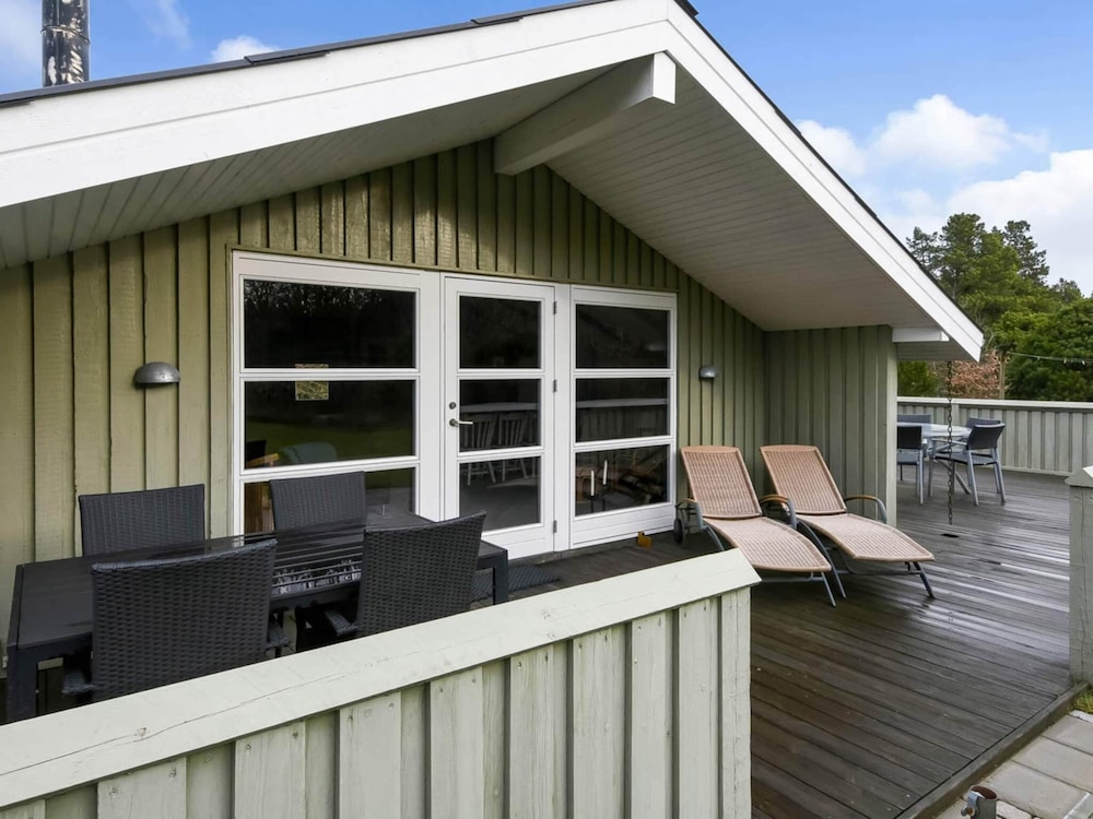 6 Person Holiday Home in Norre Nebel