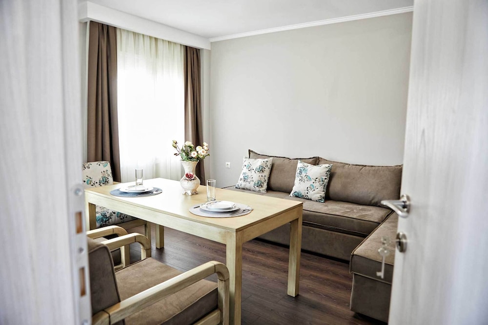 Romilia Guesthouse
