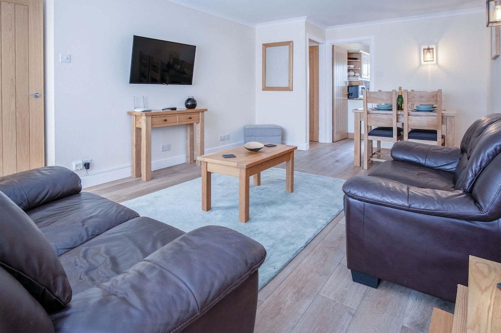 Clover Cottage - 2 Bedroom Cottage - Begelly