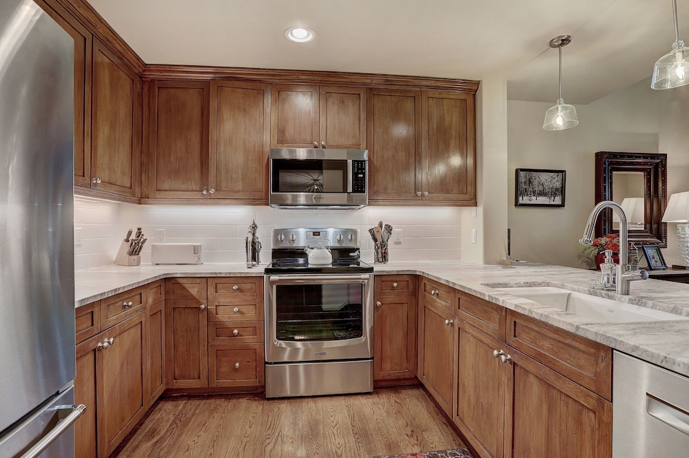Beautiful 3 Br In Avon Ge - Lodge At Brookside 3 Bedroom Condo - Property Image 19