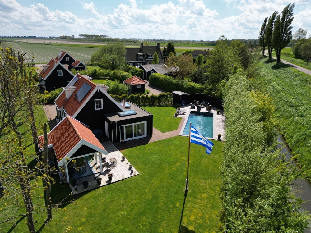 Holiday Home in Zeeland With Private Pool