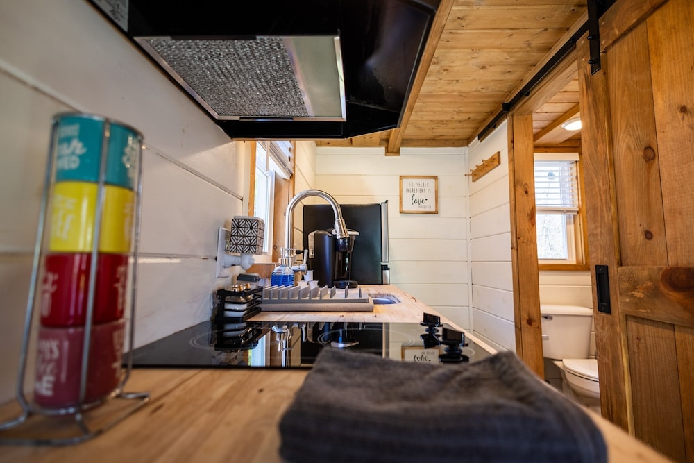 Sojourn Lodging