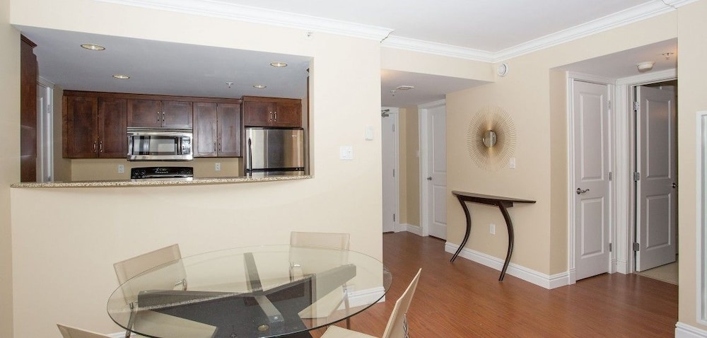 Moore Suites - Salter's gate