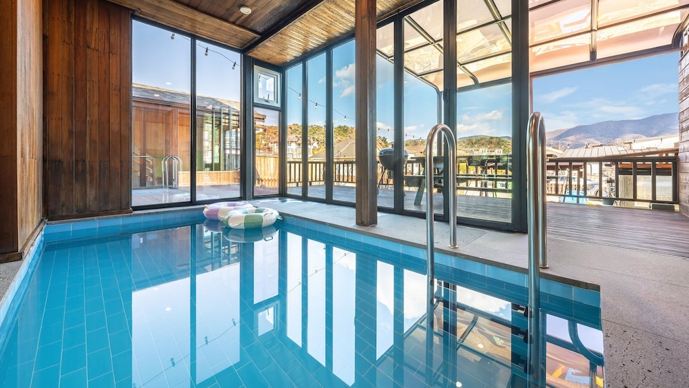 Gyeongju Jamjam Kids Pool Villa Pension