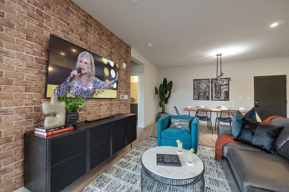 Nashville Hideaway-odyssey-heart of Midtown