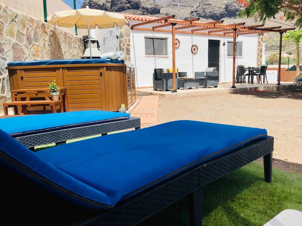 Vv Tasartico With hot tub