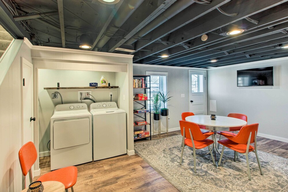 Emporia Vacations - Emporia Family Home Near Downtown: Game Room! - Property Image 18