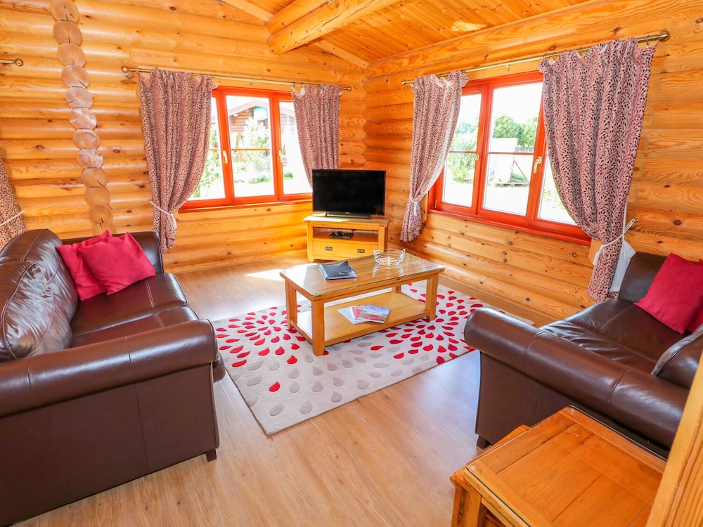 Sycamore Lodge view 5