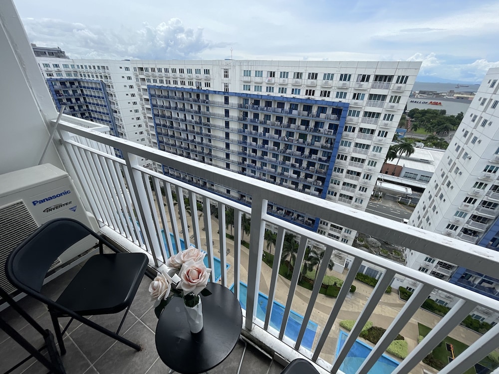 Premiere Haven at Sea Residences