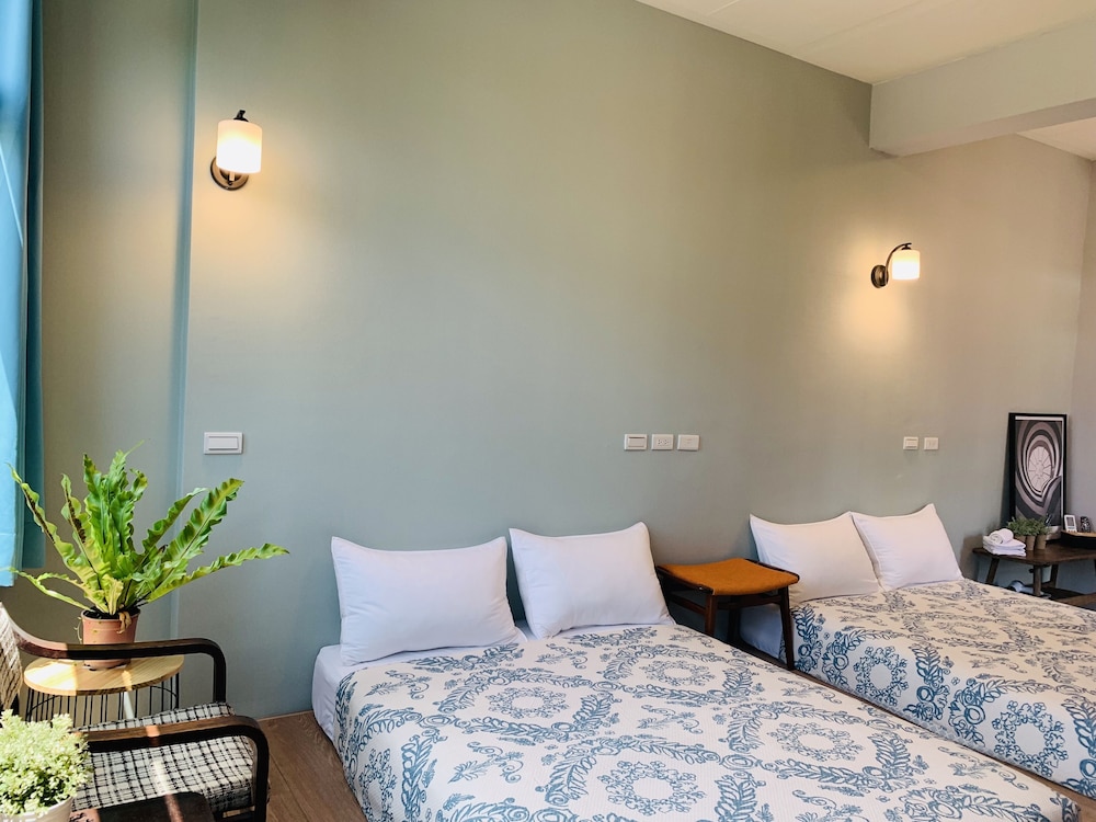 OYAJI Guesthouse
