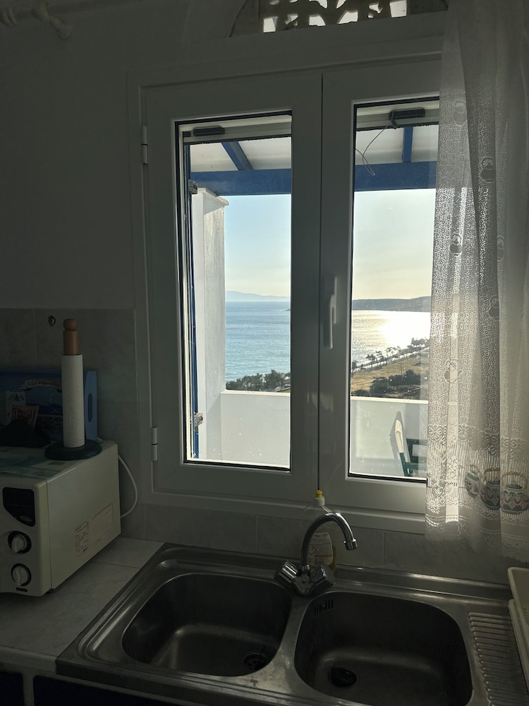 Blue Orison House Tinos for 5 Persons With Seaview view 5