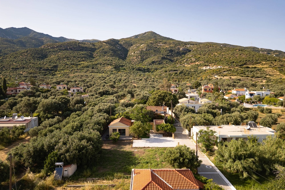 Seaside Villa Angel - Samos Cozy Getaway