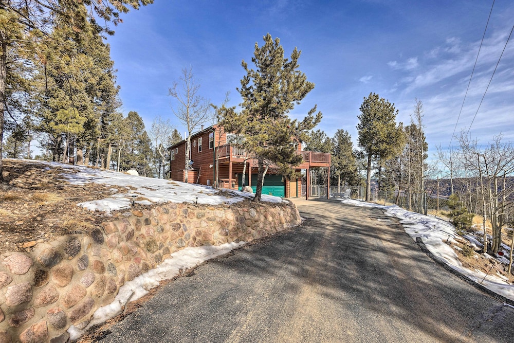 Woodland Park Home w/ Stunning Mountain Views view 5
