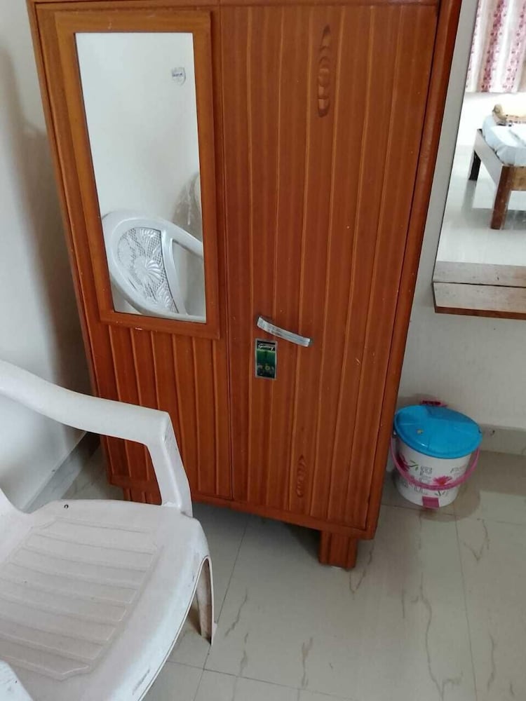 SOHAN BOARDING AND LODGING