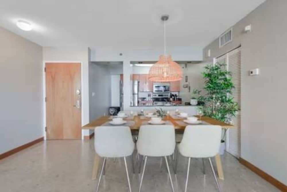 Brickell 3802 Picturesque Bay Views Pool Sleeps 8 Gym