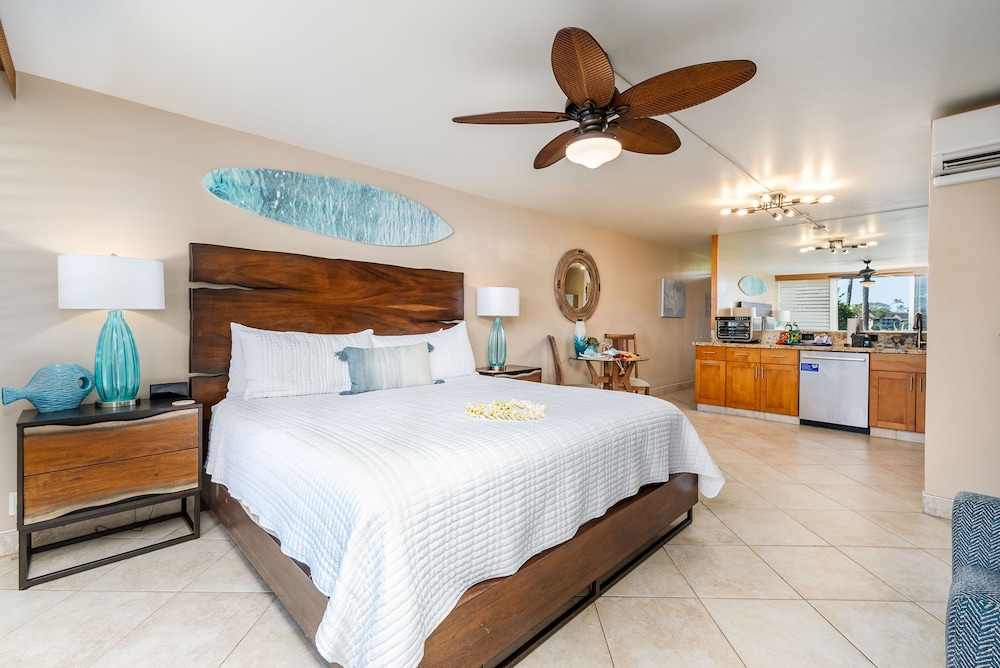 Napili Shores A106 0 Bedroom Condo by RedAwning
