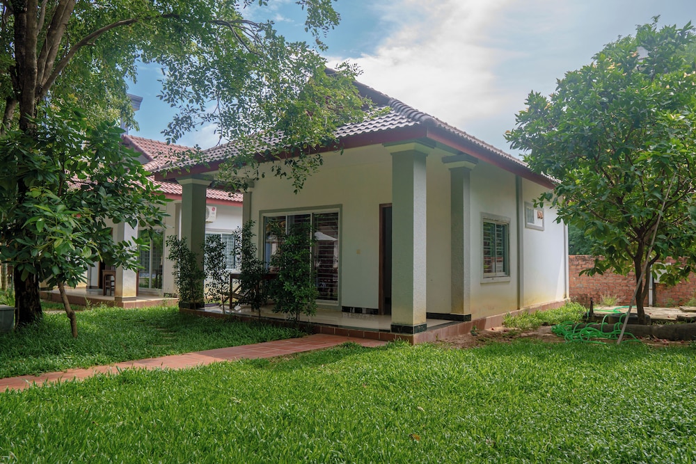 New Dragon Inn Guest House
