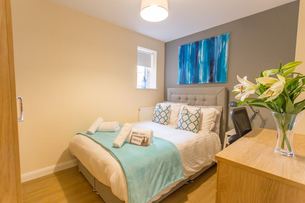 Oxford Vacations - Razia Apartments - Property Image 57