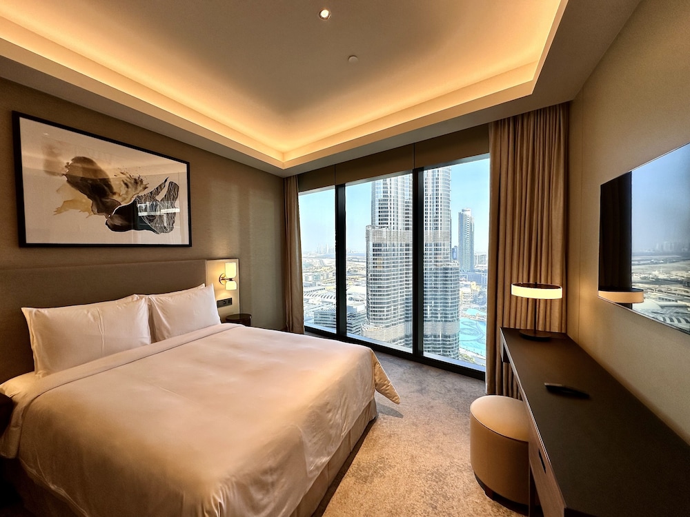 Lux BnB Address Opera I Burj Khalif Views