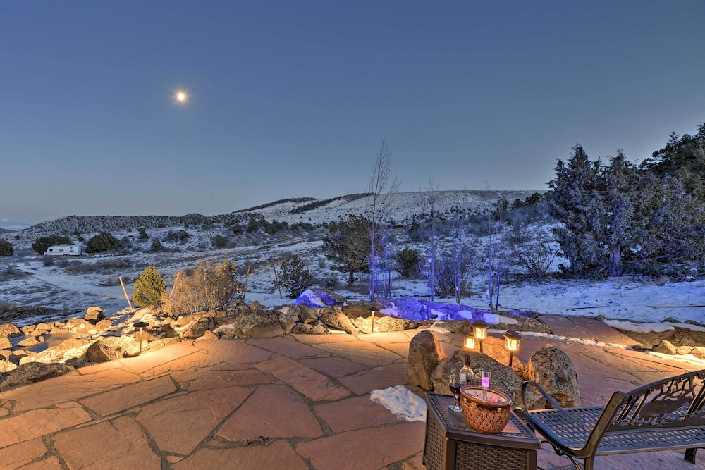 Rio Grande National Forest Cabin: Views & Hot Tub