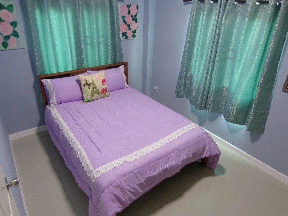 Sandy Home Sattahip