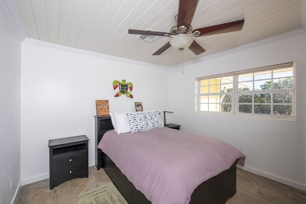 Sand Dollar At Ten Bay Beach 4 Bedroom Home view 4