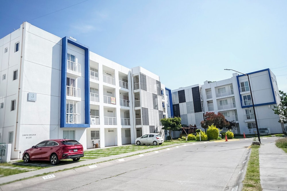 Hotel Poliforum Modern 2BR Modern Apartment - Image 1