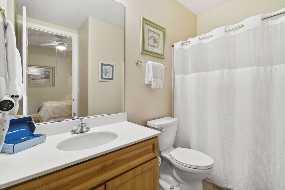 Ocean Ritz by iTrip Panama City Beach view 3