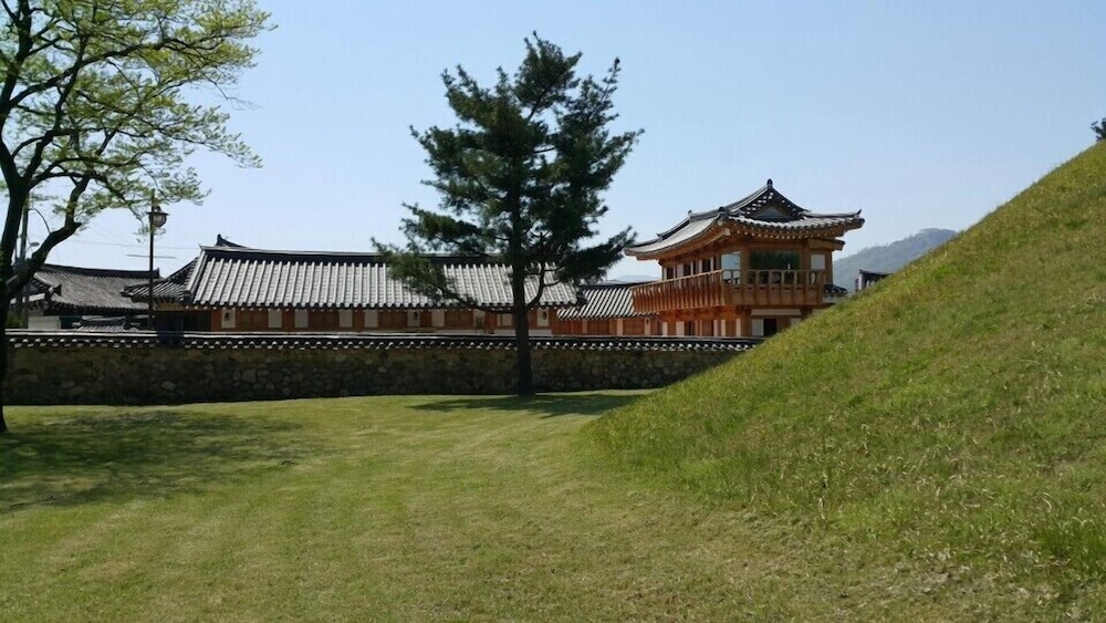 Happy Village Syeobul Guesthouse