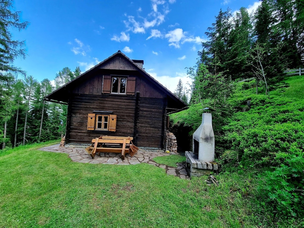 Alpine Hut in Murau Near Ski Slope