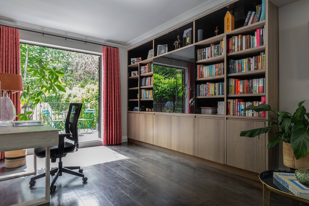Maida Avenue II by Onefinestay