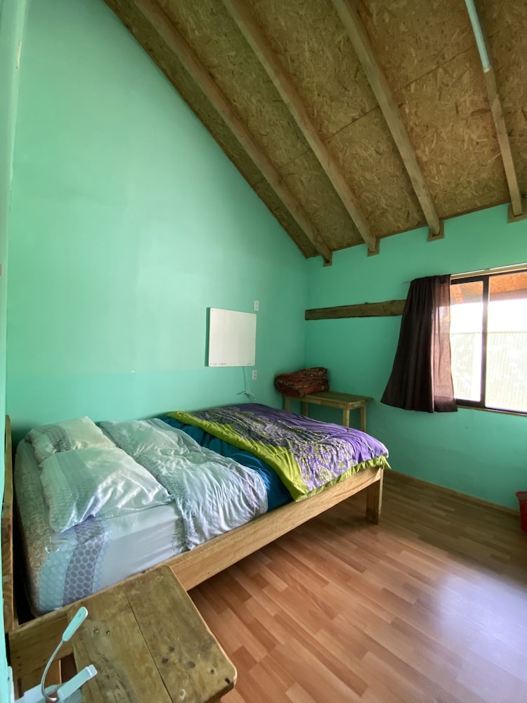 Willhouse Hostel
