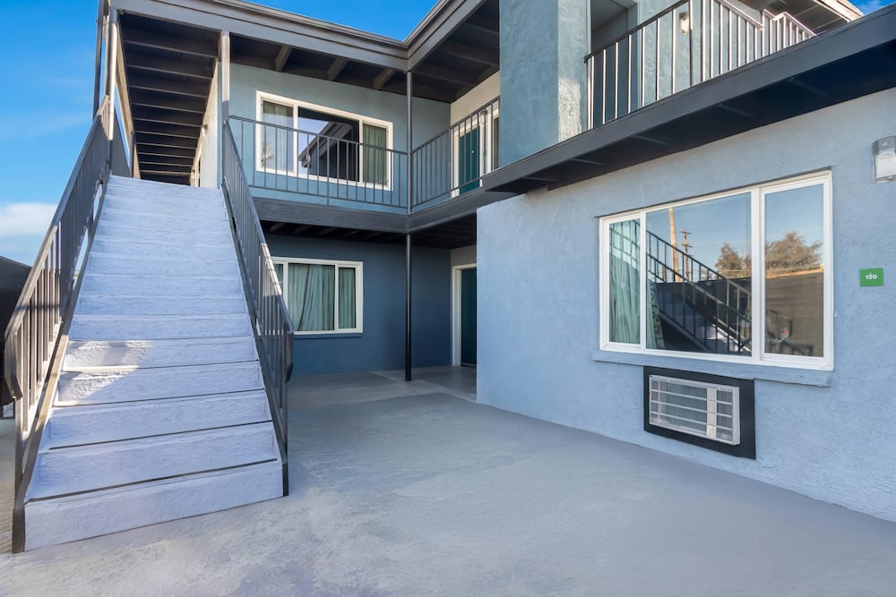 Suburban Studios Ridgecrest near China Lake Naval Station