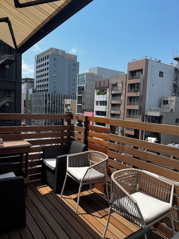HOTEL & CAFE Island Japan - Hostel