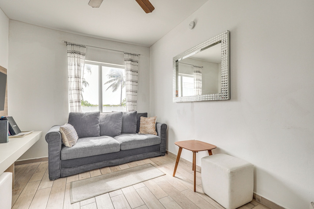 Cozy Miami Beach Apartment < 1 Mi to Ocean!