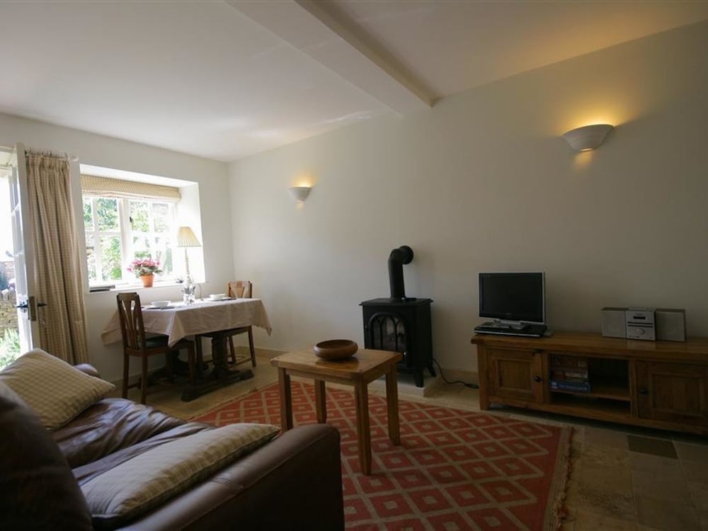Noel Cottage view 5