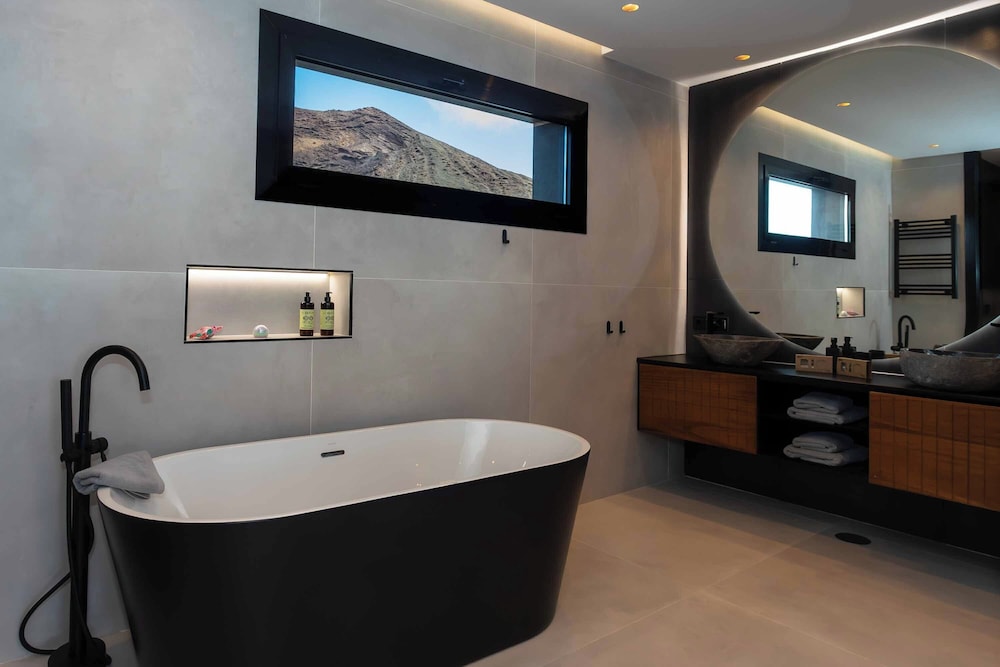 Villa Infinity