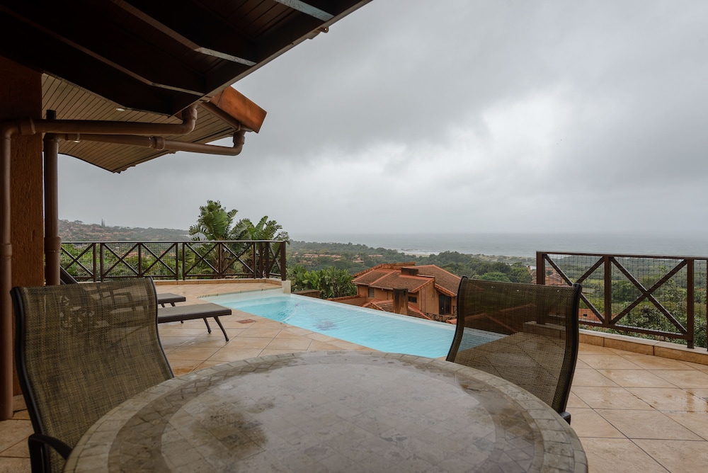 San Lameer Villa Rentals 14328