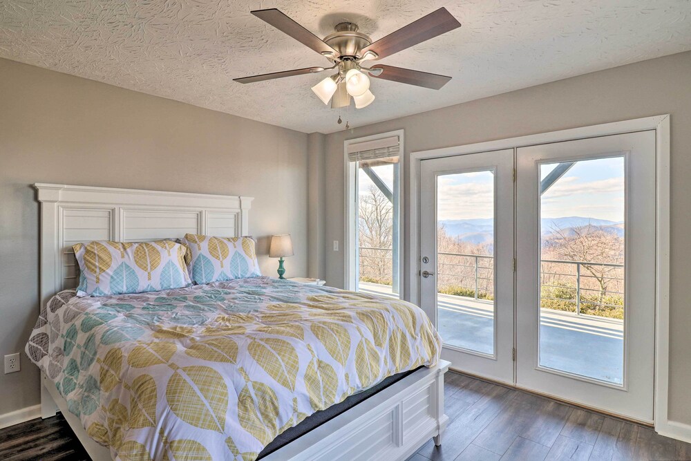 North Carolina Vacation Rental w/ Fire Pit & Grill view 5