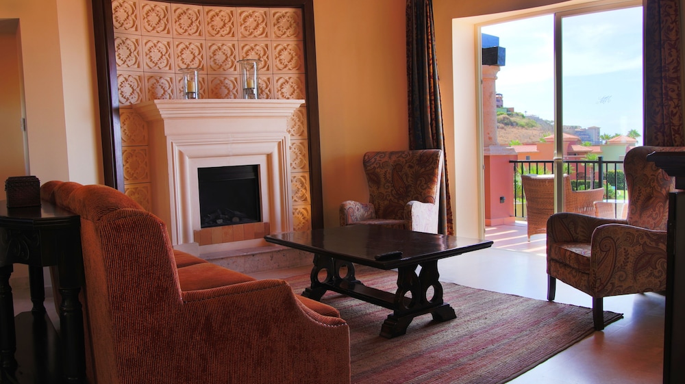 Quivira Los Cabos Condos & Homes - Vacation Rentals