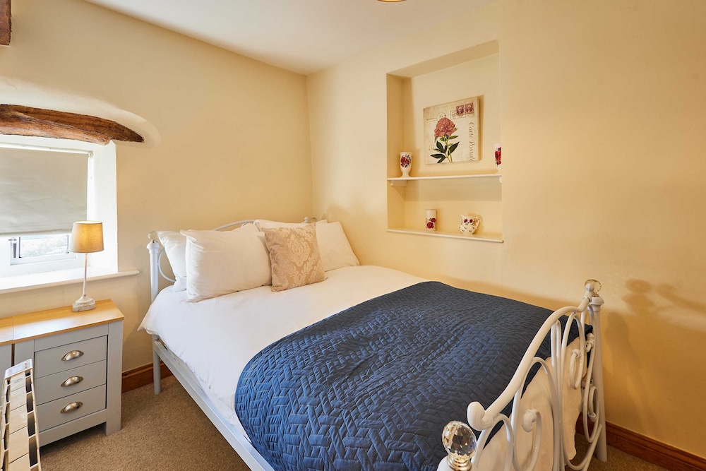 Host Stay Dairy Cottages